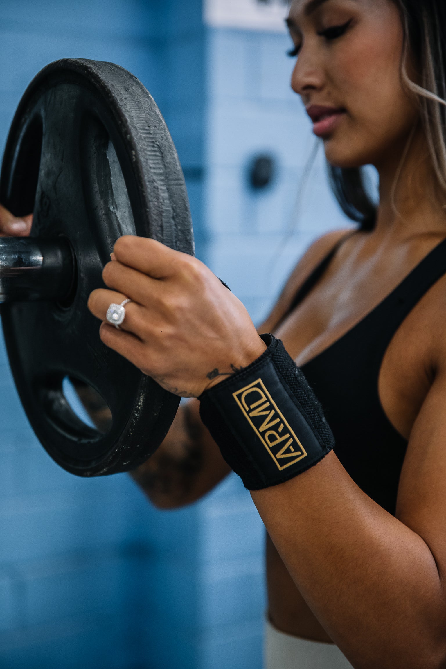 ARMD -Medium Wrist Wraps with Elastic Thumb Loop - ARMD HQ
